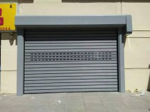 Turbine hard fast rolling door